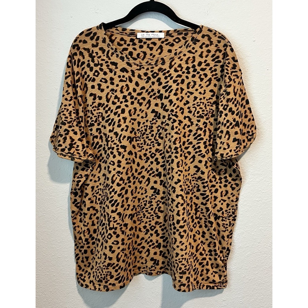We The Free T Shirt Women's Large Leopard Print Short Sleeve Tee Oversized Boho